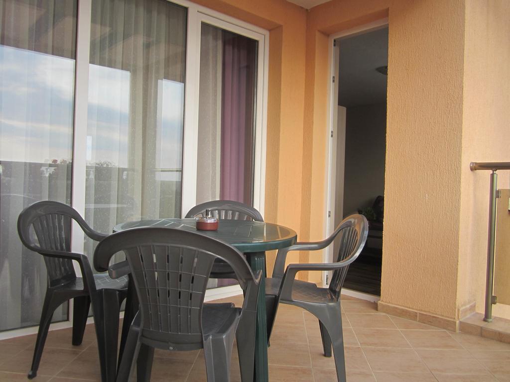 Sozopoli Hills Apartments Room photo